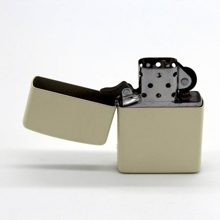 Zippo Branco