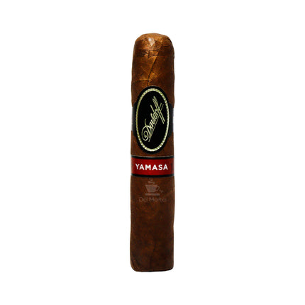 Charuto Davidoff Yamasa Petit Churchill