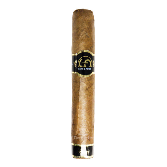 Leite & Alves Quadrado Stalk Cut