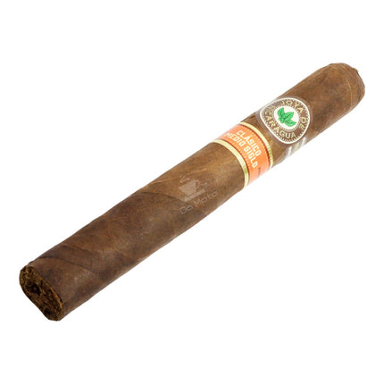 Joya De Nicaragua Clásico Médio Siglo Toro