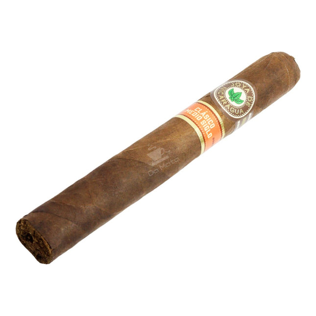Joya De Nicaragua Clásico Médio Siglo Toro